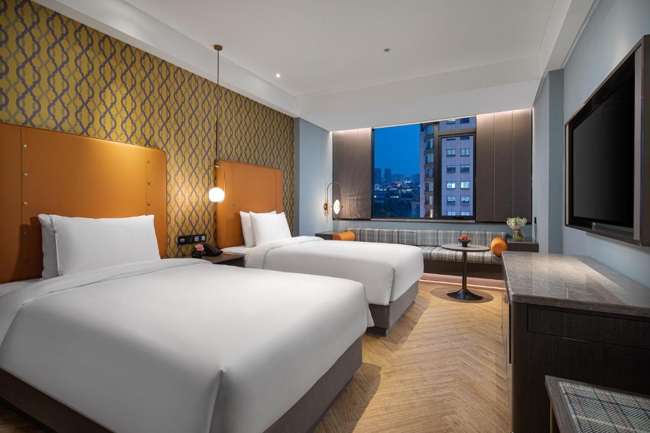 Kasion Pugis Hotel Иу Экстерьер фото