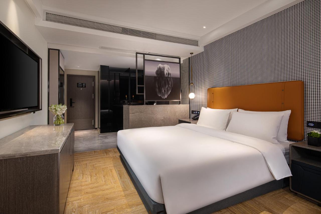 Kasion Pugis Hotel Иу Экстерьер фото